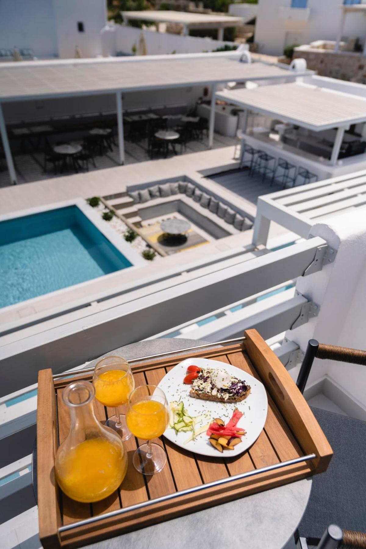 Quartano Suites By Heliessa, Adults Only Науса Экстерьер фото