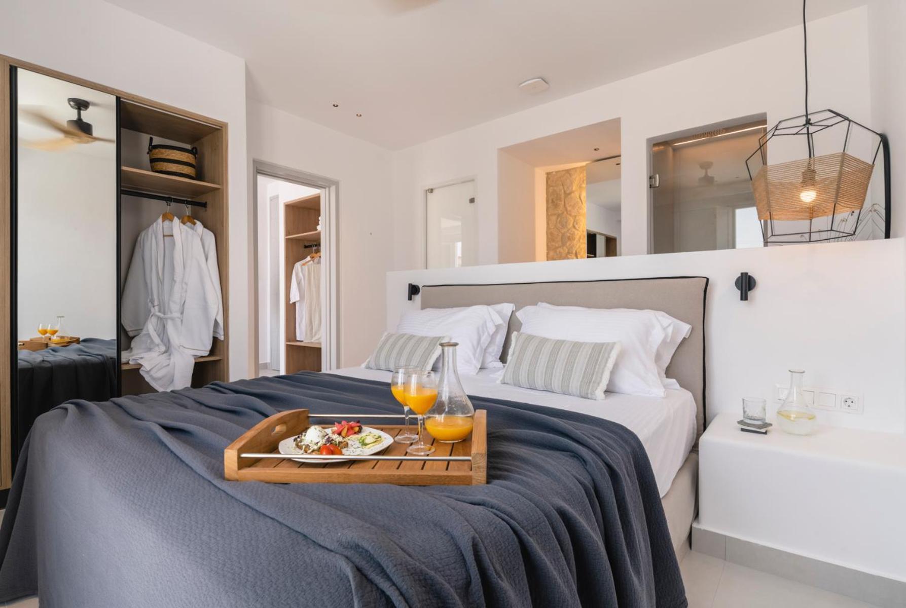 Quartano Suites By Heliessa, Adults Only Науса Экстерьер фото